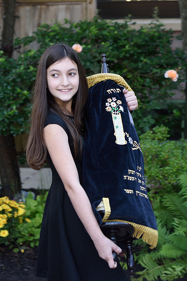 Radnor Hotel Mitzvah Service, Candid photography