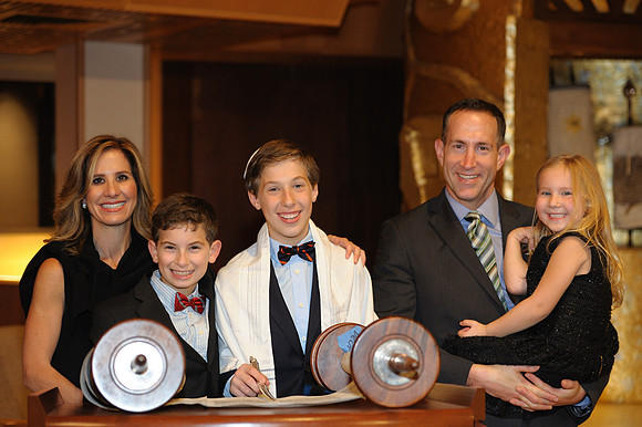 Family Photography, Bar Mitzvah Philadelphia, Temple Mainline Reform, Christine Foster photo