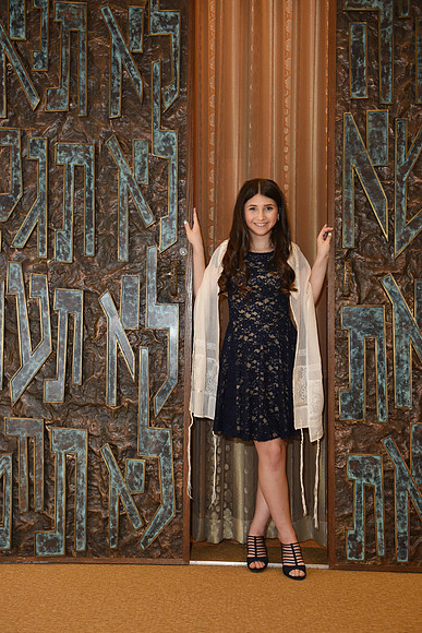 Fun Stylistic Portrait Photography, Child Photography, Temple Beth Sholom Cherry Hill, Mitzvah photography, Christine Foster photo