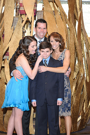 Cherry Hill Fun Family Photo, Temple Emmanual, Mitzvah Photography, Christine Foster Photo